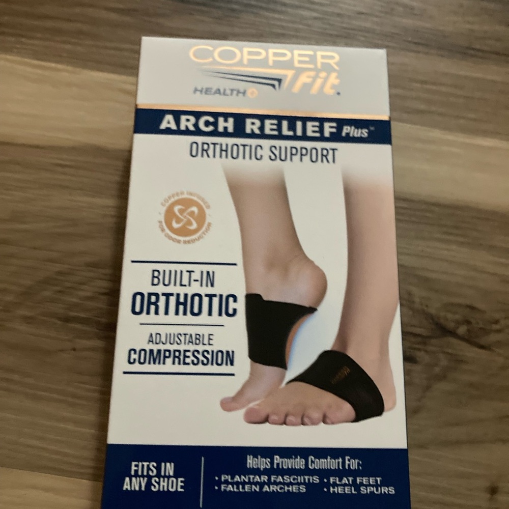 Copper Fit Health Unisex Arch Relief Plus with Built-In Orthotic Support - Black